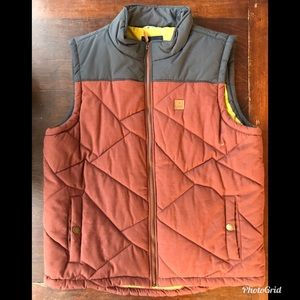 Roark Men’s Canvas Insulated Vest